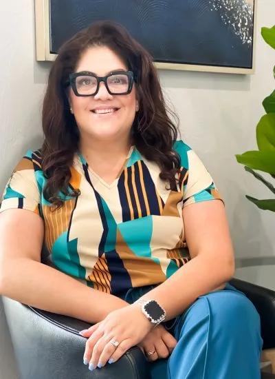  Alejandra Alvizu